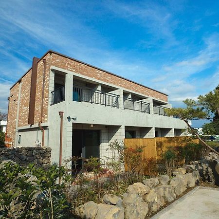 Misoga Pension Seogwipo Exterior photo
